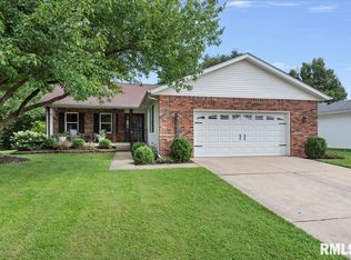 1907 Halifax Dr, Springfield, IL 62703