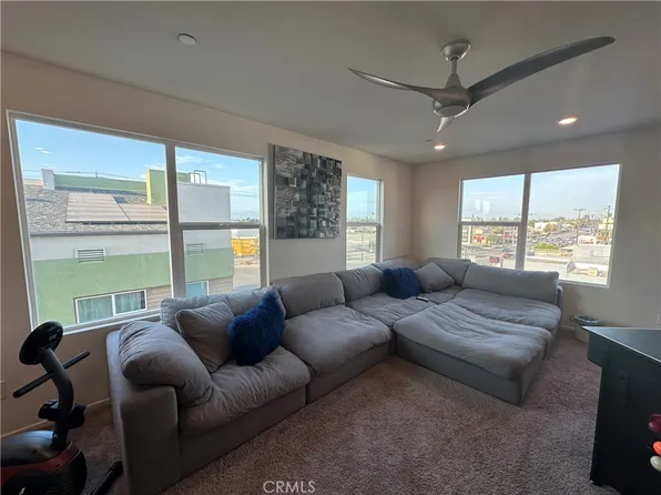 17612 Garden House Ln, Bellflower, CA 90706