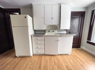 1925 E 5th St APT 4, Anderson, IN 46012