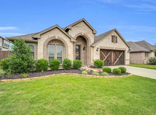 730 Larkspur Ln, Midlothian, TX 76065