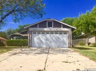 7719 Falling Ridge Dr, San Antonio, TX 78239