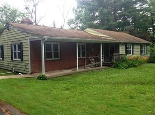 395 West St, Amherst, MA 01002