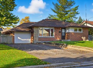 752 Glenforest St, Oshawa, ON L1J 5E8