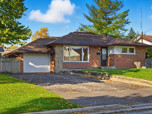 752 Glenforest St, Oshawa, ON L1J 5E8