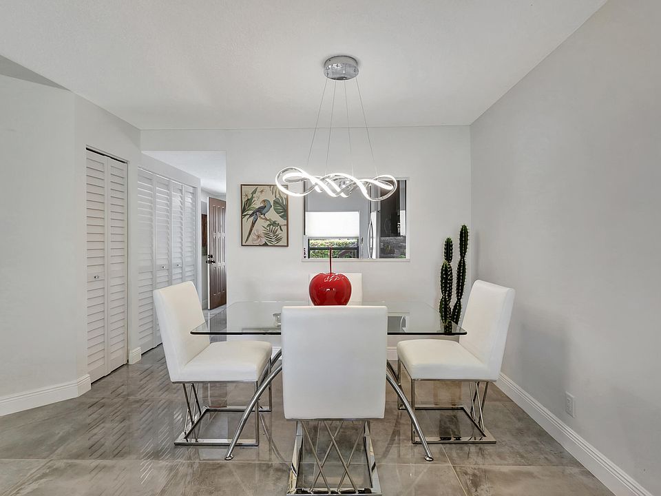1st image of 3307 Lucerne Park Drive