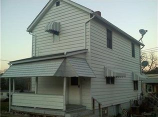 115 Pittsburgh Rd, Bentleyville, PA 15314