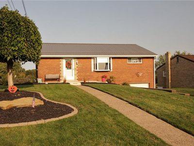 5261 Holiday Dr, Pittsburgh, PA, 15236