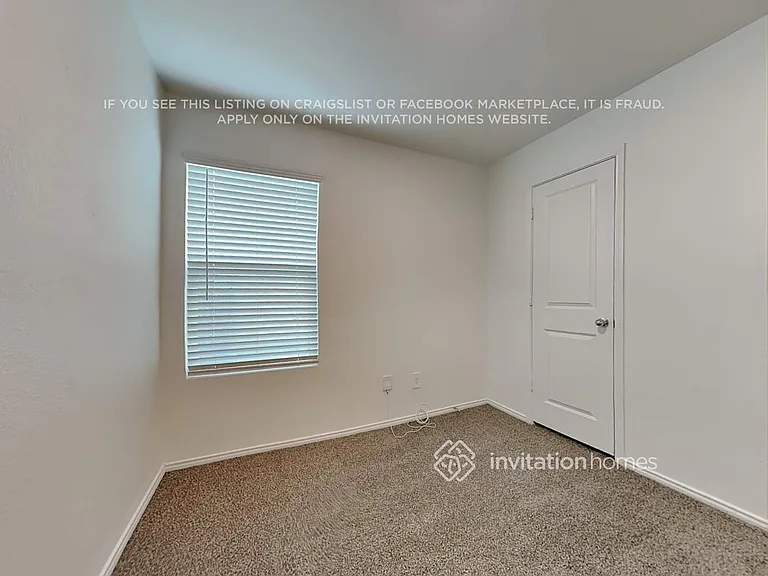 3052 Wallace Wells Ct — Photo 11