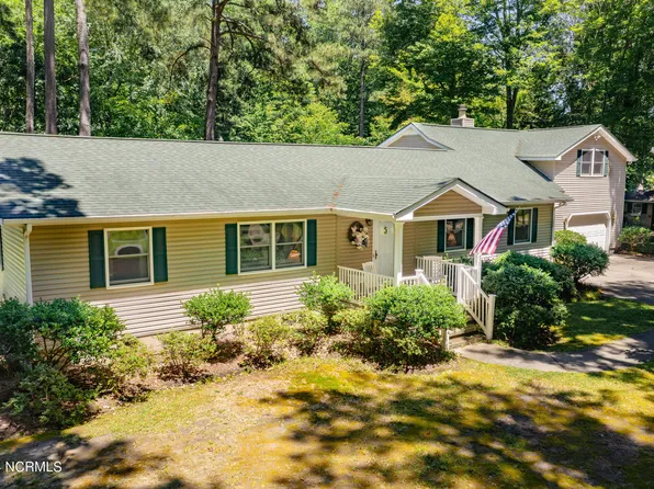 208 Sunset Circle, Hertford, NC 27944