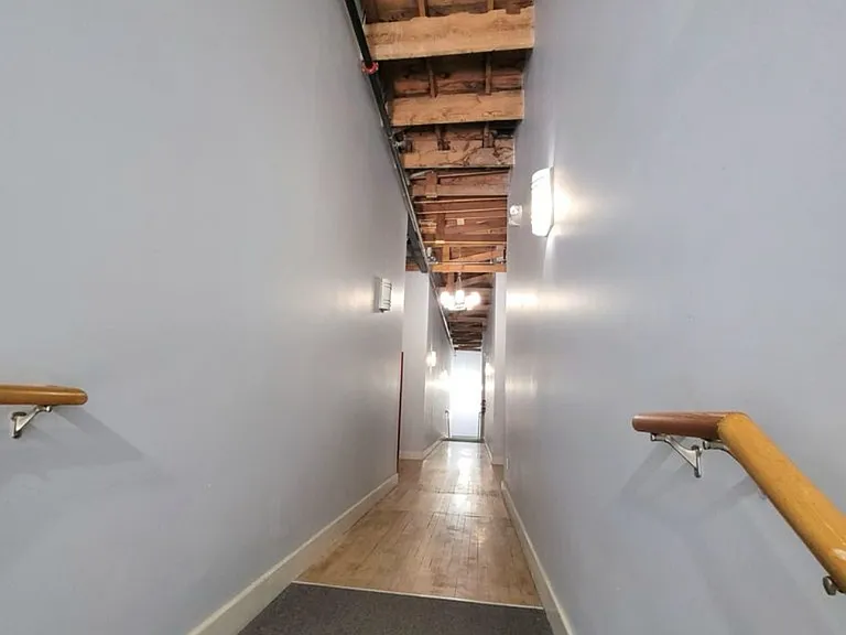 222 S Washington Sq #3 — Photo 29