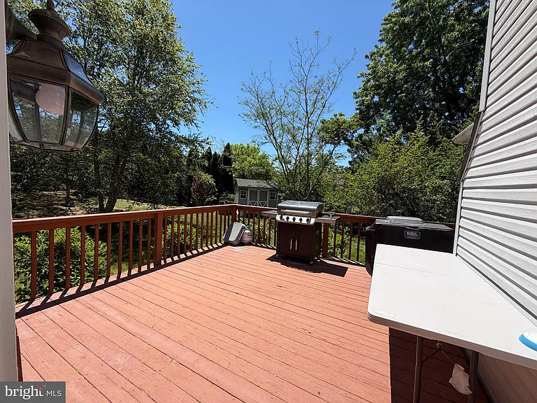 407 Tamarack Cir — Photo 43