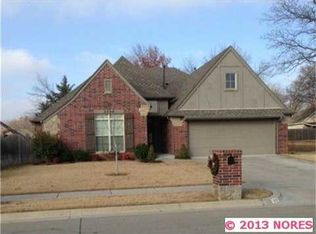 3208 Boardwalk Ct, Bartlesville, OK 74006