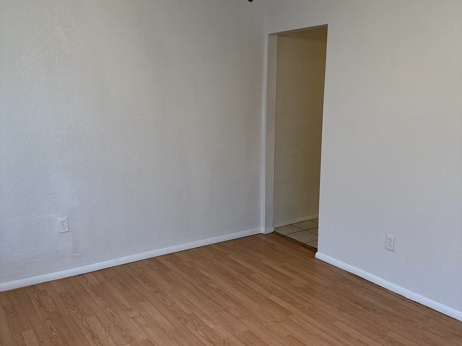 2 bed, $1,200 — Photo 3