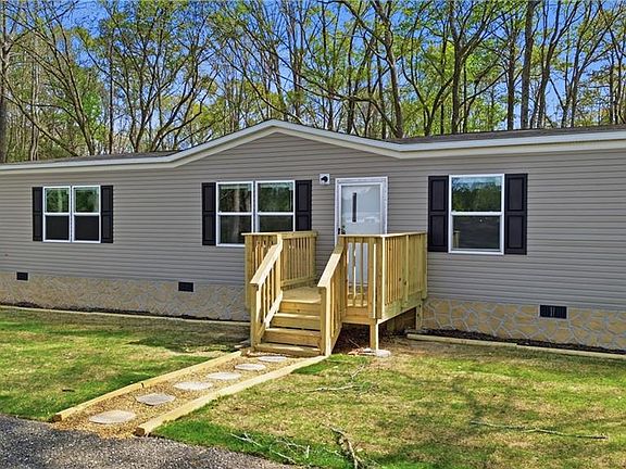 5th image of 92 Holliday Rd