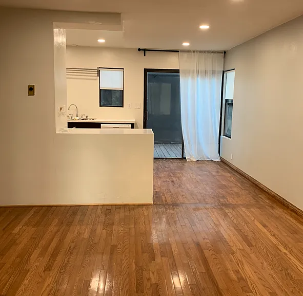 8750 Villa La Jolla Dr #68 — Photo 1
