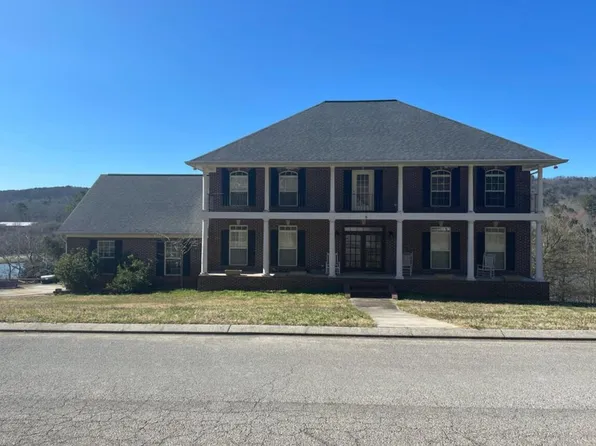 425 Cherokee Lake Dr, Ringgold, GA 30736