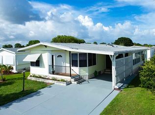 952 Frangi Pani Dr, Barefoot Bay, FL 32976