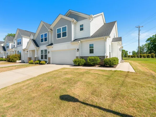 1504 Shallons Ct, Spartanburg, SC 29301