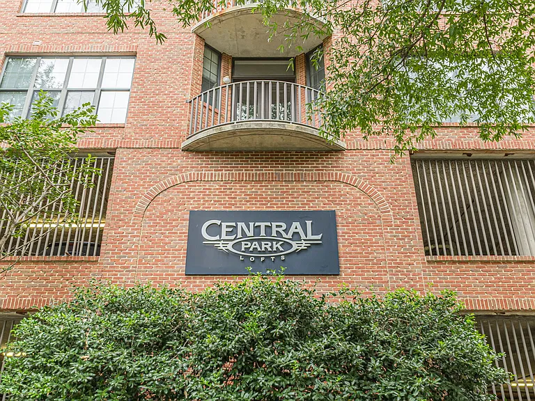 395 Central Park Pl NE #720 — Photo 44