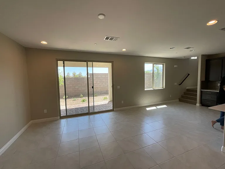 9281 Far Side Ave — Photo 11