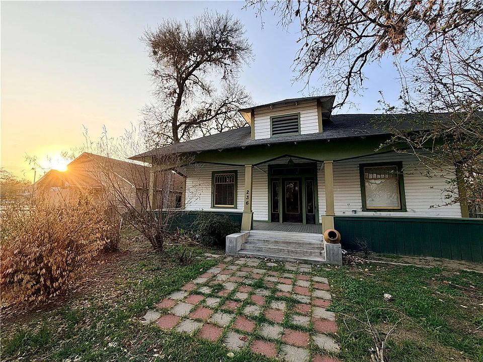 1st image of 236 8th St