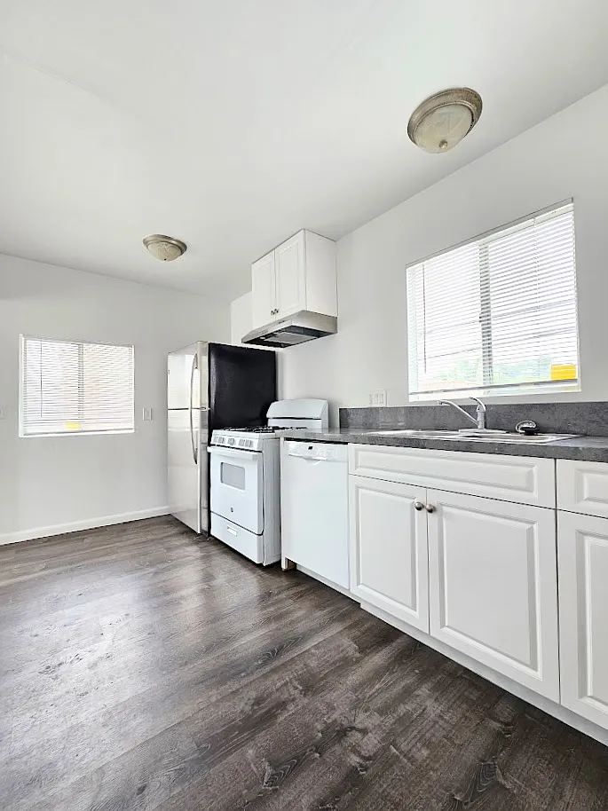 2 bed, 782 sqft, $2,290 — Photo 4