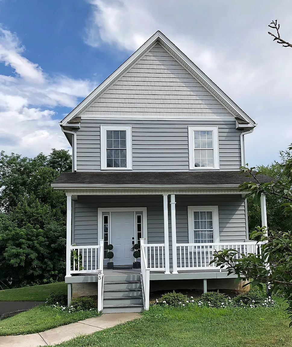 3 bed, 1667 sqft, $1,850 — Photo 2