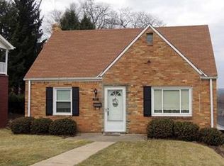 311 Veri Dr, Pittsburgh, PA 15220