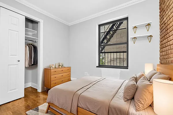 Rented by REAL New York | media 6