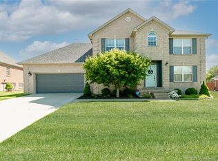 3003 Cobblers Crossing Rd, New Albany, IN 47150