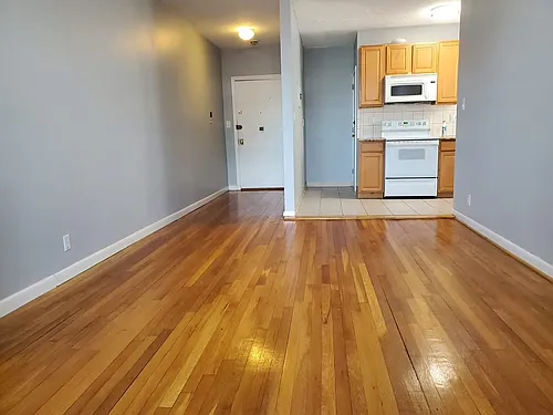 317 Summit Ave #6 Photo 1