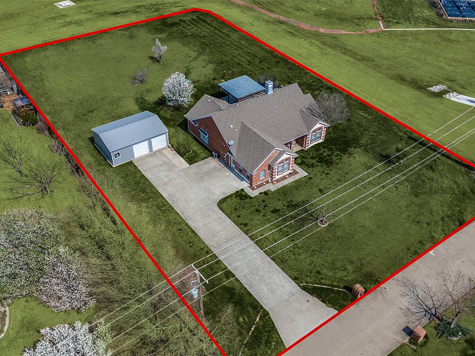 1st image of 1318 Carlo Dr