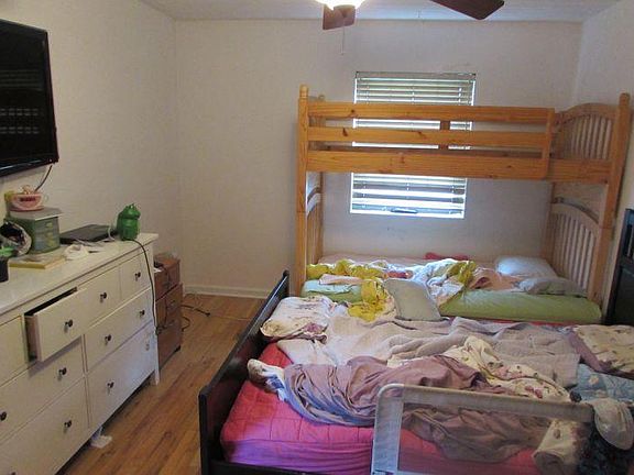 3rd image of 3020-3030 Edwin Ave #1A