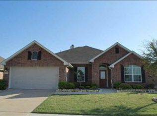 1624 Luckenbach Dr, Forney, TX 75126