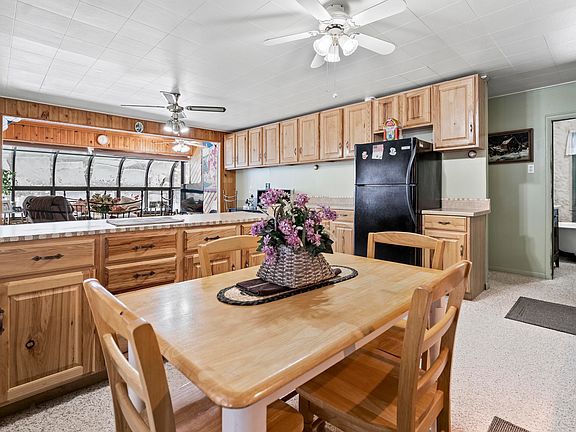 5th image of 8460 Covert Rd NE