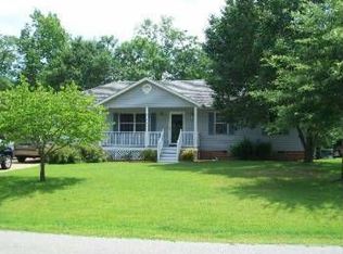 4221 Green Cedar Ln, North Chesterfield, VA 23237