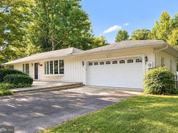 45517 Holly Rd, Lexington Park, MD 20653