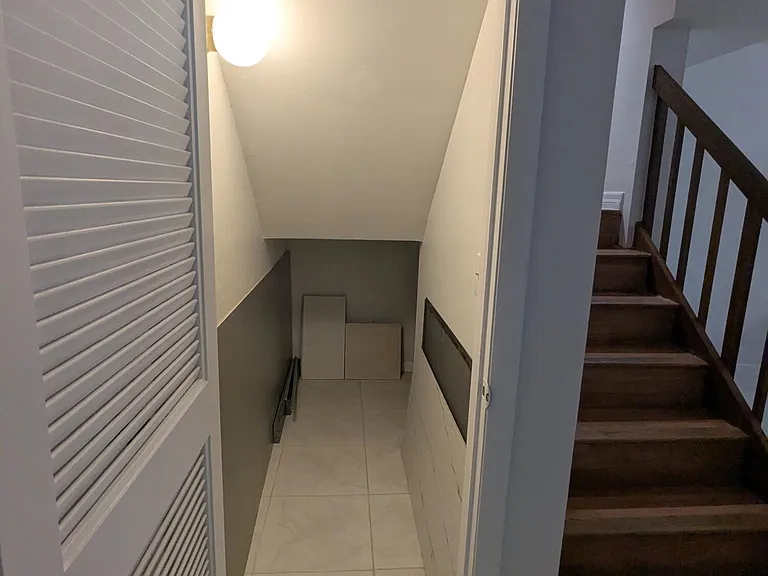 2191 White Pine Cir #D — Photo 13