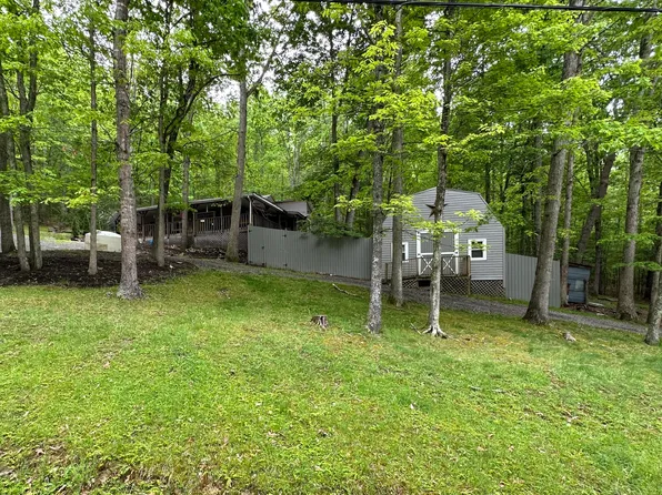 246 Red Oak Ln, White Sulphur Springs, WV 24986