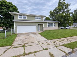 1014 Washington AVENUE, Sheboygan, WI 53081