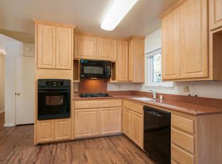 10421 Wood Bridge Way, Rancho Cordova, CA 95670