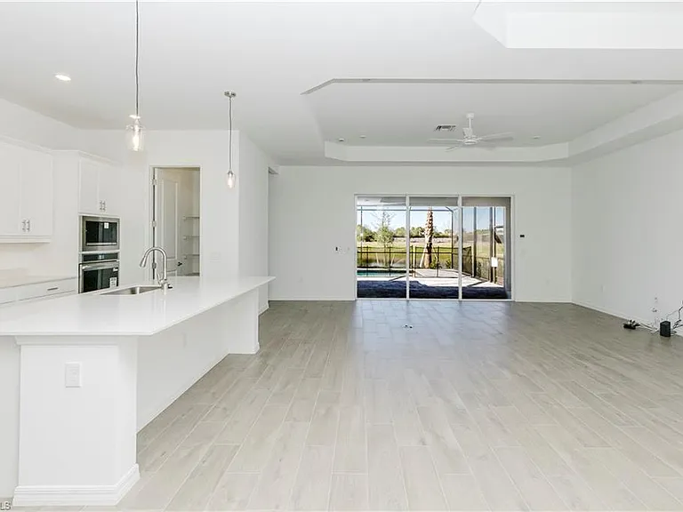 5415 Pikewood Ct — Photo 14