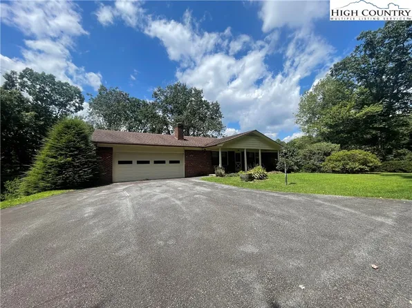 125 Birchtree Lane, Boone, NC 28607