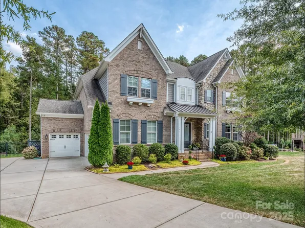 101 Rainbow Falls Ln, Matthews, NC 28104