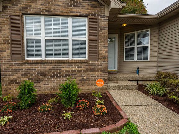 4th image of 7902 Grandmeadow Ln