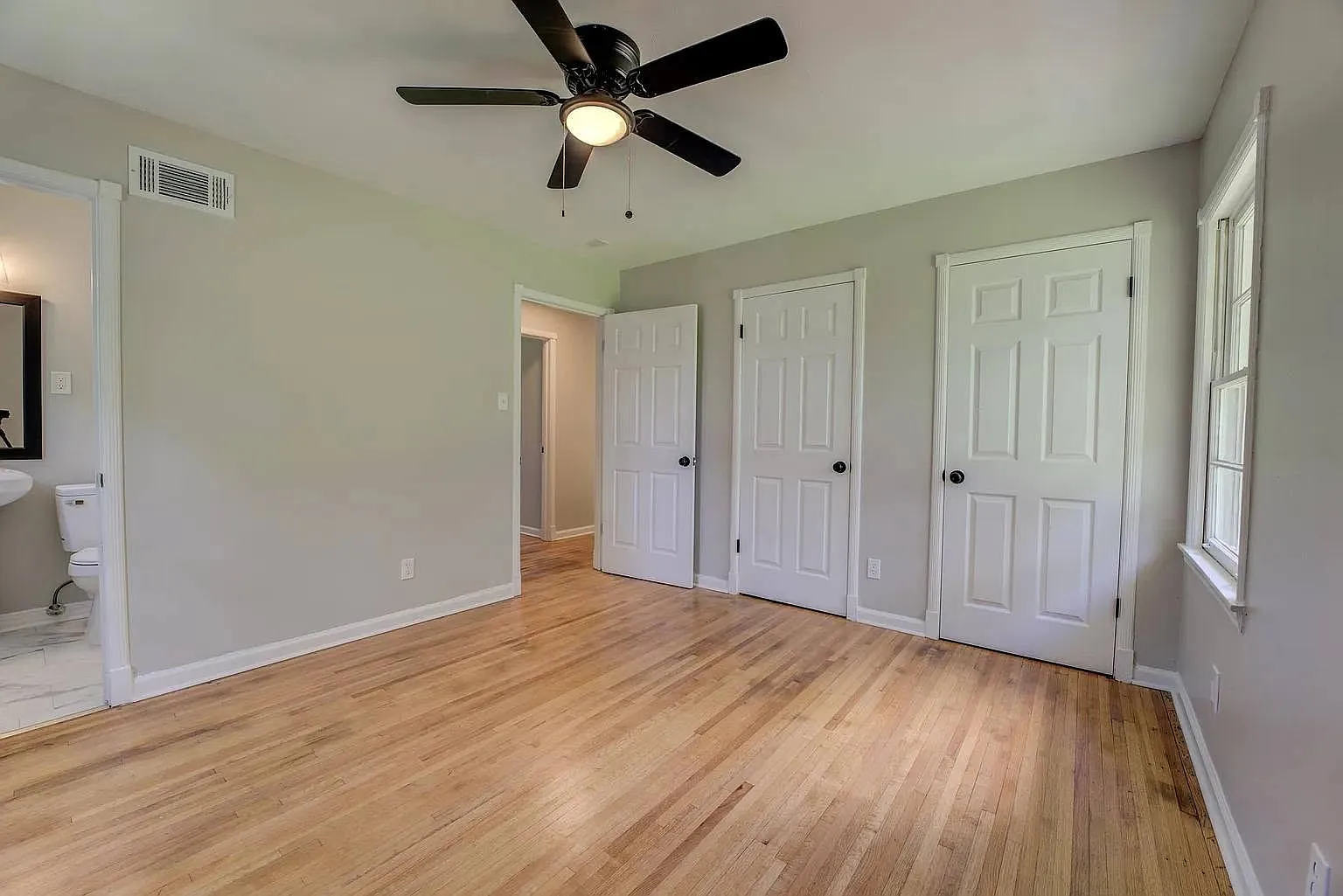 4 bed, 1513 sqft, $1,000 — Photo 2