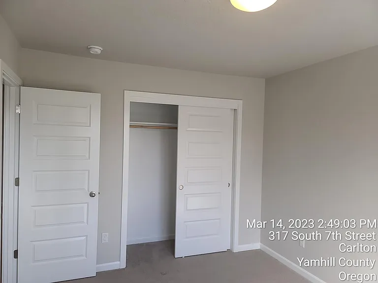 696 E Wilson St — Photo 12