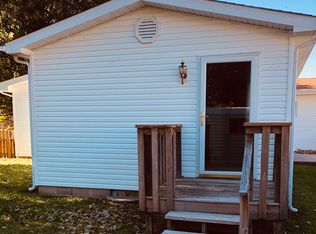 111 S Henrietta St, Rising Sun, IN 47040