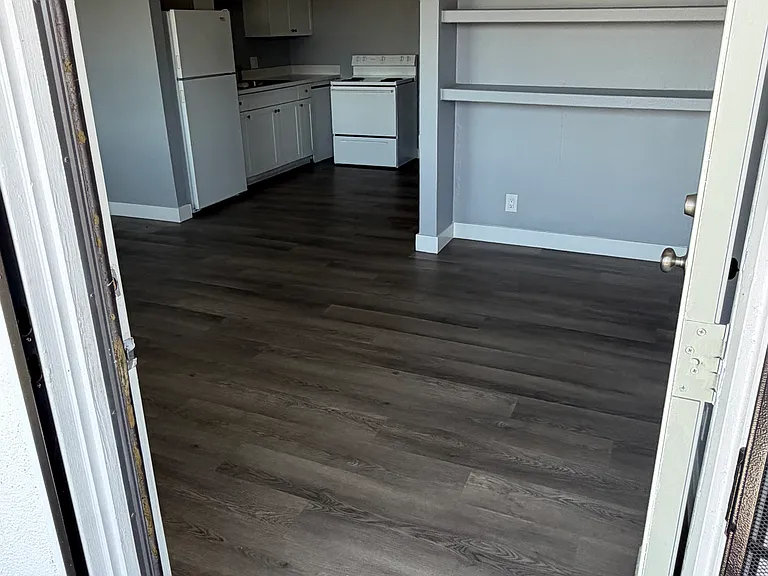 324 W Cleveland Ave #1-5-8 — Photo 1