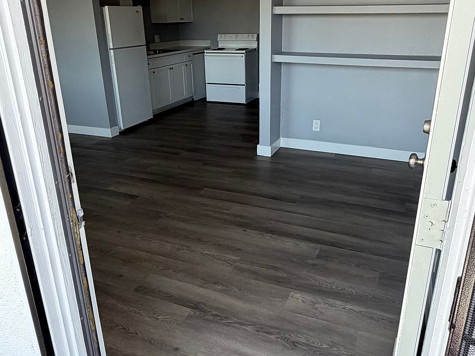 1st image of 324 W Cleveland Ave #1-5-8